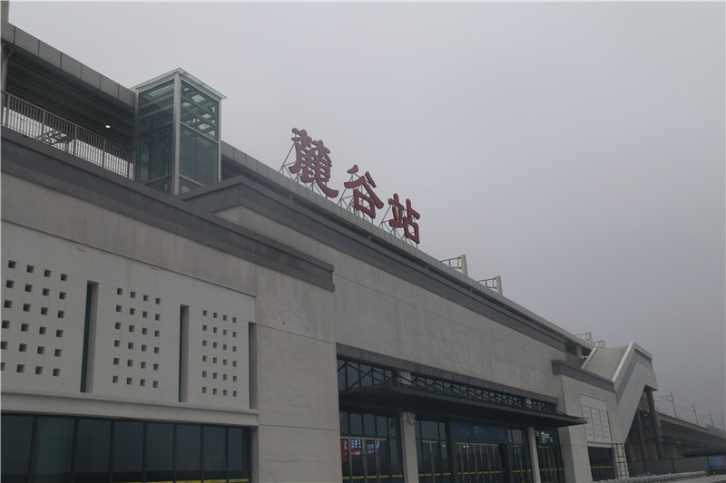 在火車站，千萬別忽視這5類靜態(tài)標(biāo)識(shí)牌